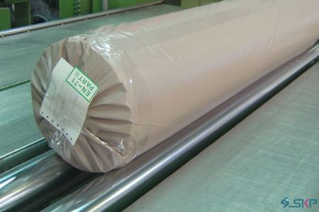 1. Standardverpackung: Einwickeln mit undurchsichtigen PVC-Folien